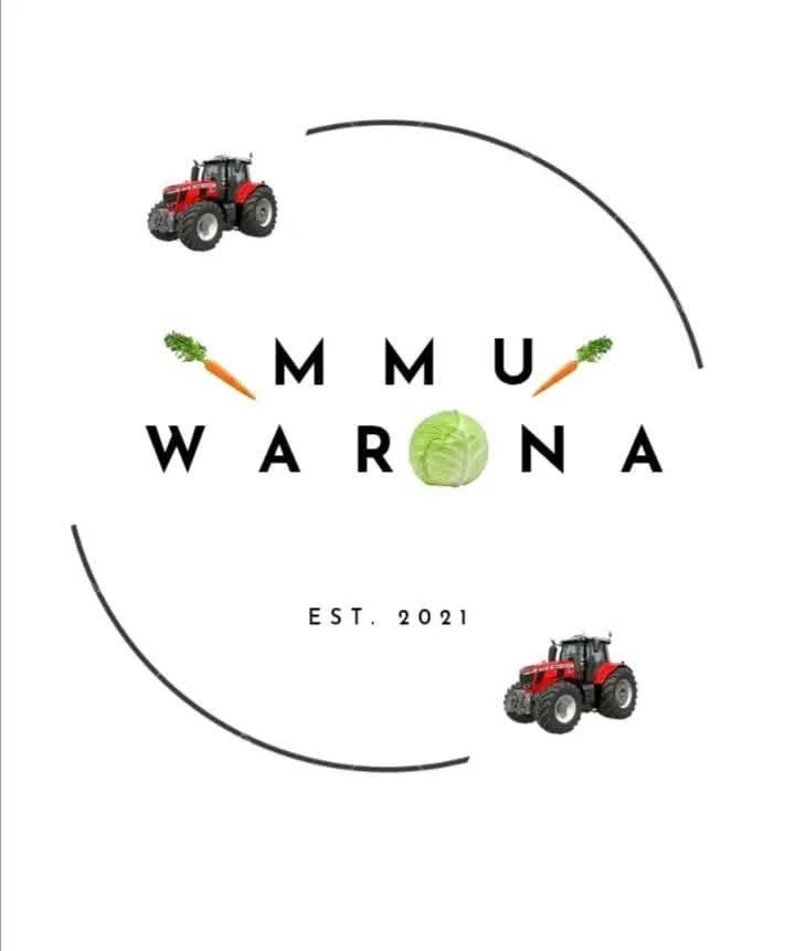 Working the soil at Mmu Wa Rona
